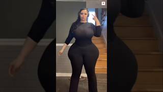 Mia Sa Khalif Curvy Model 🔥curvyfashion curvygirloutfits shorts [upl. by Inajna636]