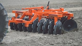 Compact Model Disc Harrow  UNIVERSAL [upl. by Renzo]