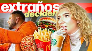 24 HORAS PIDIENDO LO MISMO QUE LA PERSONA DE AL FRENTE 🍔🍟🍕  Amara Que Linda [upl. by Inele938]