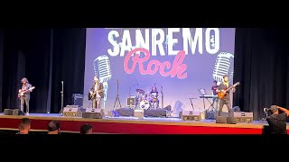 Sanremo Ariston  Finale 2024  Costruire un Ricordo  Live [upl. by Yojenitsirk]