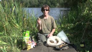 Terry Hearn Floater Fishing for Carp  Baiting [upl. by Adara]