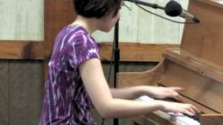 Stephanie Trick plays Anitras Dance by Grieg stride piano [upl. by Berns885]