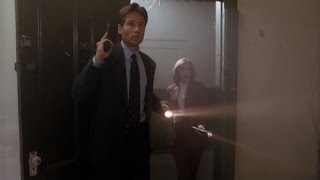 Mark Snow  Hidden Away The XFiles Squeeze  01X02 [upl. by Ennaoj841]