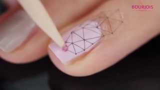 Nail Art Nude avec Peace and Mauve et le Graphic Nail Tattoos Kit [upl. by Anairol]