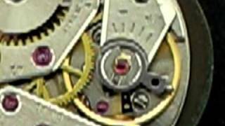 Universal Geneve Watch Movement  17 Jewels Unadjusted [upl. by Ennovehs]