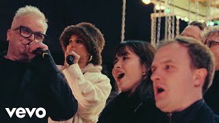 Herbert Grönemeyer Lucry amp Suena  Kaltes Berlin Live vom Lucia Weihnachtsmarkt [upl. by Harlie390]