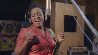 Etana  Reggae Vídeo oficial [upl. by Lezirg]