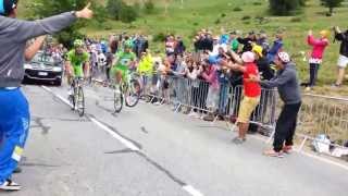 Peter Sagan  Wheelie en Alpe dHuez  Tour 2013 [upl. by Animrelliug]