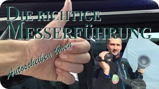 Richtige Messerführung beim Auto Scheiben tönen bzw Tönungsfolie anbringen DIY Schneidetechnik [upl. by Phyllis69]