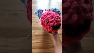 mega bee crochet crochet coversong amigurumi petsqueen musiccover queen art songcover cat [upl. by Lotson116]