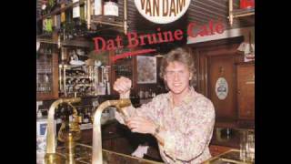 Pierre van Dam  Dat bruine café [upl. by Larcher751]