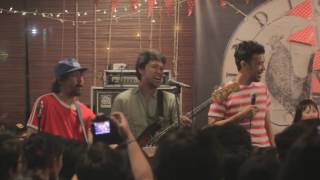 LIVE 20161220 Indische Party  Terkapar Sudah feat Jimi amp Pandu [upl. by Vonny661]