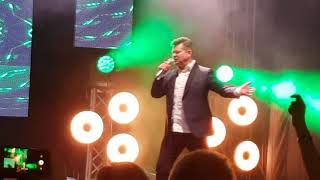 Akcent  Przez twe oczy zielone koncert kalisz 102018 [upl. by Nodnol345]