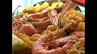 Come fare la paella ai frutti di mare  videoricette di cucina spagnola [upl. by Celik]