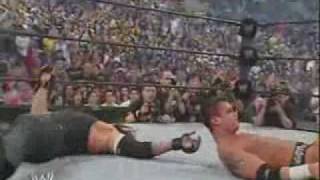 Randy Orton Counters The Chokeslam Into A Rko [upl. by Aimehs]