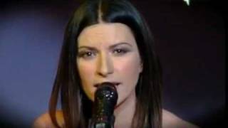 Laura Pausini  En Cambio No Invece No en Italiano Con subtitulos en Español [upl. by Rutledge]