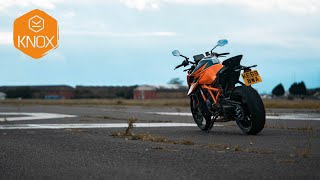 KTM 1290 SuperDuke R acceleration test by KNOX [upl. by Ylim]