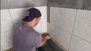 cómo pegar azulejo en un baño [upl. by Meedan]