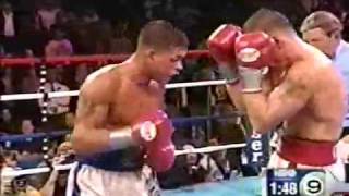 Arturo Gatti vs Mickey Ward Round 9 remastered [upl. by Salangi]