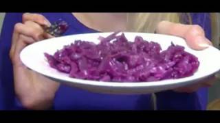 Rotkohl Blaukraut Zubereitung Rezept 22  frischen Rotkohl einfach kochen [upl. by Esinaj]