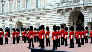 Cambio della Guardia Londra Buckingham Palace [upl. by Alohcin838]