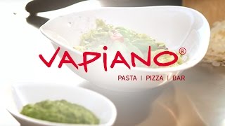 Unser hausgemachtes Pesto  24H bei VAPIANO 1030 AM  1030 H [upl. by Pinckney964]