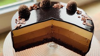 Gâteau 3 Chocolats avec Glaçage Miroir [upl. by Monroy868]