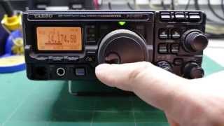 Sustitucion de filtros ceramicos en un Yaesu FT 897D [upl. by Htehpaj5]