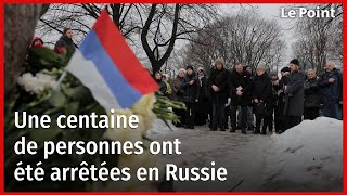 Une centaine de personnes ont été arrêtées en Russie [upl. by Llenor]