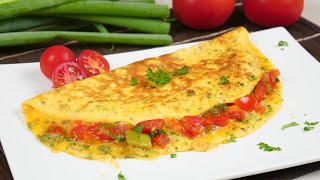 Omelette Rezept mit Käse amp Tomaten  Leckere Frühstücksidee [upl. by Kcuhc]