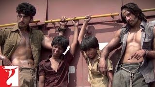 Making Of The Film  Gunday  1971 The Childhood  Capsule 4  Ranveer Singh  Arjun Kapoor [upl. by Akinor]