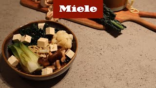 Ramensoppa med paksoi shitake tofu och nudlar I Miele [upl. by Hanaj]