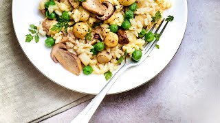 Recette  Risotto au crémant cèpes et pétoncles [upl. by Ekusuy117]