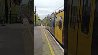 Tyne amp Wear Metro Metrocar  Yellow  South Shields via the coast  Wallsend Newcastle [upl. by Aubert928]