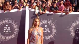 Jennifer Lopezs Stunning VMA Red Carpet Look [upl. by Idnar]