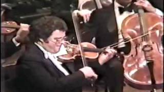 Itzhak Perlman Shreds Mendelssohn Violin Concerto [upl. by Armillda]