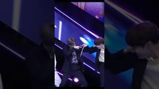 this hopemin moment Is so cute and funny at the same time 😂 bts jhope suga viral [upl. by Huntington]