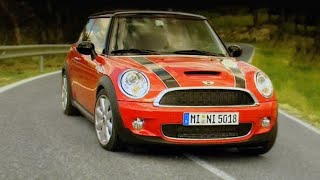 Mini Cooper S Review TBT  Fifth Gear [upl. by Niala]