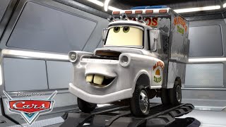 Cars 2  Mater verkleedpartijtje  Disney NL [upl. by Adelheid284]