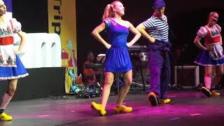 Dutch clogs dance interactive workshop [upl. by Mikeb]