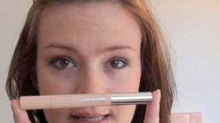 Clinique Airbrush Concealer  Resultatvideo [upl. by Yrogreg]