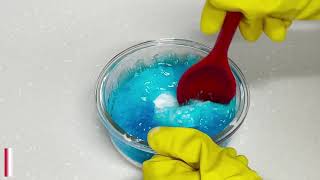 How to Clean an Oven with Baking Soda Dish Soap amp Vinegar [upl. by Nafri]