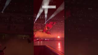 Sfera Ebbasta Scortato Durante il Concerto a San Siro x2vr sferaebbasta sansiro [upl. by Beberg757]