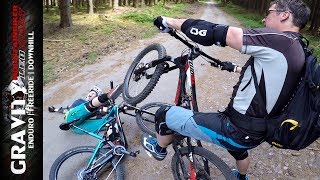 TrailCenter Rabenberg  MTB Singletrail Park  Bikeurlaub im Erzgebirge Tag 1  Leo Kast [upl. by Bea]