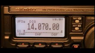 Ham Radio Deluxe talks to FT897D [upl. by Rama]