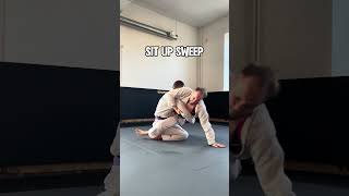 BJJ sweeps for beginners🥋 [upl. by Fanchette]