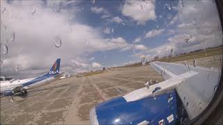 Boeing 737 300 takeoff from La Paz Bolivia El Alto International [upl. by Paxton]