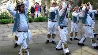 Icknield Way Morris Men  Oxford May Day 2011 [upl. by Bilicki]