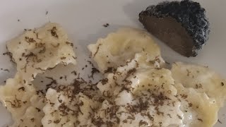 come cucinare i ravioli al tartufo con una grattugiata di tartufo nero finale [upl. by Aerbas]