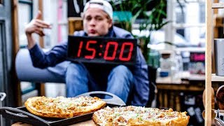 Geröstetes Fladenbrot mit Pfifferlingen in Rahm I Kitchen Kiosk I FOODBOOM [upl. by Oirtemed]